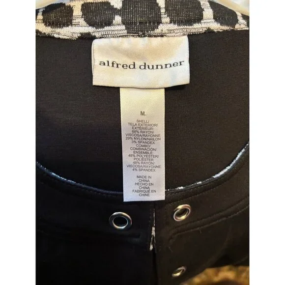 Alfred Dunner Black Jacket Blazer Silver Accents Office Casual Size Medium - Picture 6 of 6